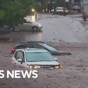 California mudslides damage homes and bury cars