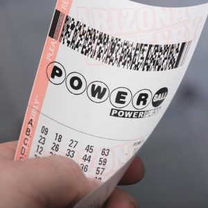 Powerball jackpot reaches $700M ahead of Wednesday night drawing
