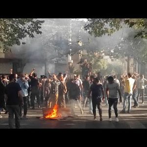 Student protests in Iran continue despite crackdown