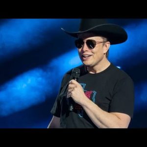 Wood Is Excited to See What Musk Does With Twitter