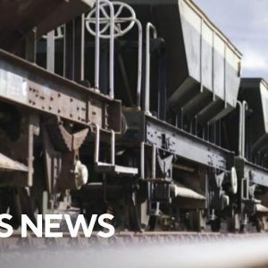 Renewed concerns of a railway workers strike puts damper on recent White House festivities