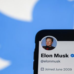 Twitter will lose 30 million monthly users over next 2 years, market research firm predicts