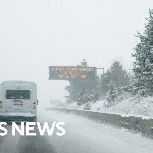 Winter weather causes flight cancellations, dangerous driving conditions during Christmas weekend
