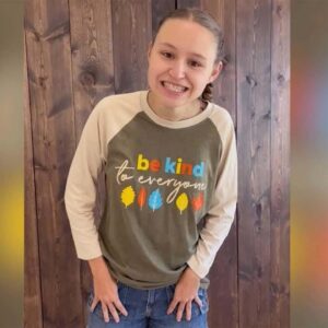 21-year-old with autism helps run family T-shirt business