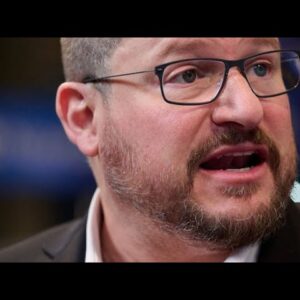 Qualcomm CEO on Phone Chips with Satellite Power