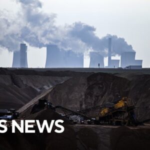 U.N. report warns "humanity is on thin ice" and must act to avert climate catastrophe