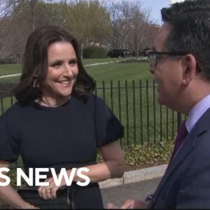 Julia Louis-Dreyfus talks about being a National Medal of Arts recipient