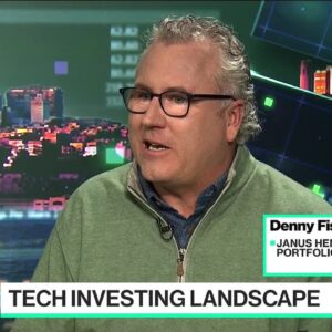 Tech Sector Turns to AI