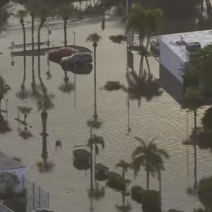 Life-threatening flooding in south Florida