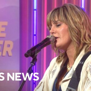 Saturday Sessions: Grace Potter performs "Little Hitchhiker"