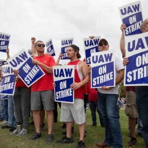 UAW and Ford reach tentative labor deal, potentially ending partial strike