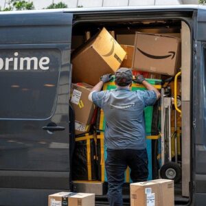 Amazon using AI to help with delivery