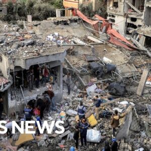 Israeli airstrike on refugee camp in Gaza kills dozens