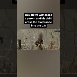 Parent and child cross Rio Grande into U.S. #shorts