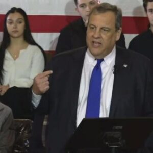 Chris Christie drops out of 2024 presidential race