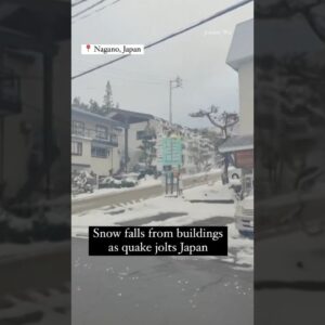 Snow falls from buildings when earthquake shakes Japan #shorts