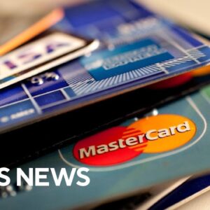 Biden announces rule capping credit card late fees