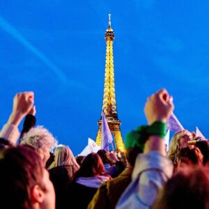 France becomes first country to make abortion a constitutional right