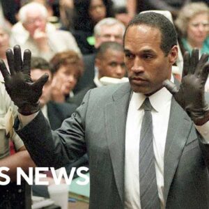 From the archives: O.J. Simpson tries on glove during 1995 murder trial and more
