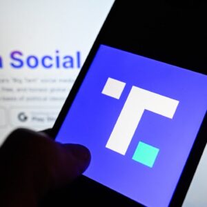 Brothers plead guilty to insider trading after Trump's Truth Social goes public