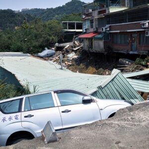 Taiwan earthquake hit during morning rush hour, cranes being used to search for survivors