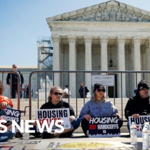 Supreme Court weighs constitutionality of anti-camping ordinances