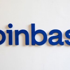 Coinbase Slips as Beat Fails to Impress After Rally