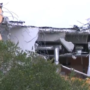 Parkland school shooting site demolition begins