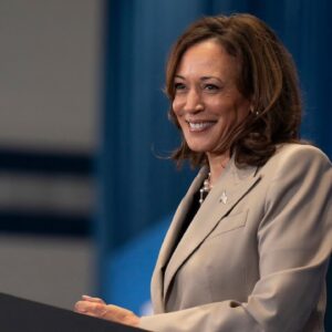 Watch Live: Kamala Harris speaks at Zeta Phi Beta Sorority's convention in Indianapolis | CBS News