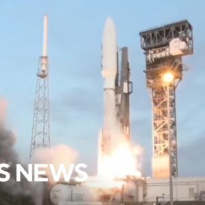 Atlas V rocket carries secret Space Force payload into orbit