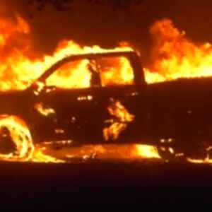 California's Park Fire triples in size, Obamas endorse Harris, more | CBS News 24/7