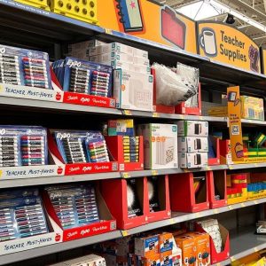 Average family will spend nearly $875 on school supplies, National Retail Association says