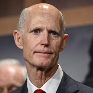 Sen. Rick Scott denounces anti-Puerto Rico comment at Trump rally