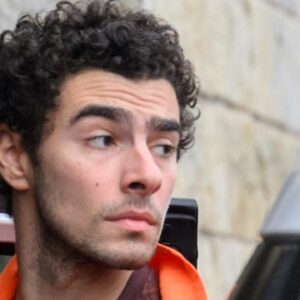 Luigi Mangione's fingerprint matches water bottle print found near crime scene, sources say