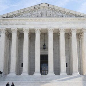 Supreme Court wary of limiting federal contact with social media sites