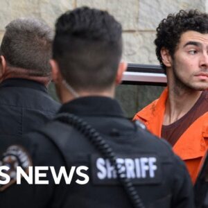 Watch Live: Manhattan DA speaks about UnitedHealthcare CEO murder case | CBS News