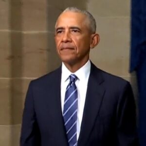 Former Presidents Clinton, Bush and Obama arrive for Trump inauguration