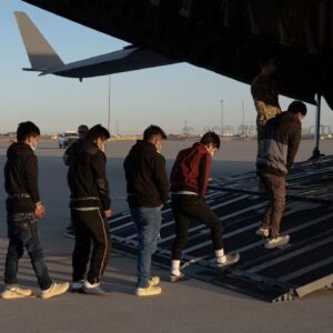 Trump immigration crackdown takes shape