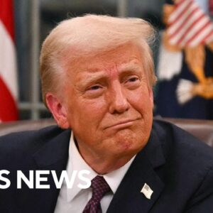 Trump pardons thousands of Jan. 6 defendants