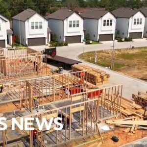 Starter home struggles and the sandwich generation’s retirement woes | Eye on America