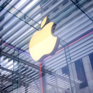 Apple to Add 20,000 US Jobs, Plans to Spend $500B