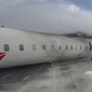 Officials give update on upside down plane crash landing in Toronto