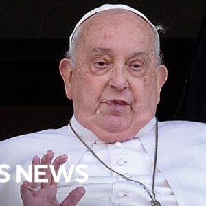 Pope Francis nearly died in two separate occasions, Vatican doctors say