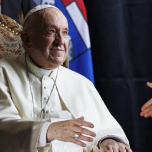 Tributes to Pope Francis continue, markets dip as Trump slams Powell, more | CBS News 24/7