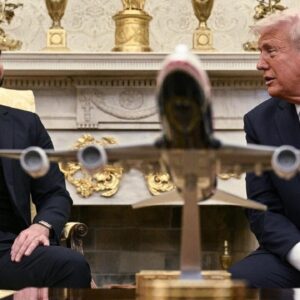 El Salvador's president says he won't return Maryland man to U.S. during Oval Office meeting