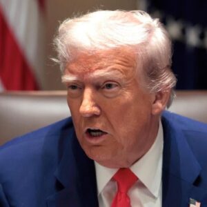 U.S. stock futures rise despite confusion over Trump tariff exemption for electronics