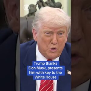 Trump thanks Elon Musk, presents him with key to White House #shorts