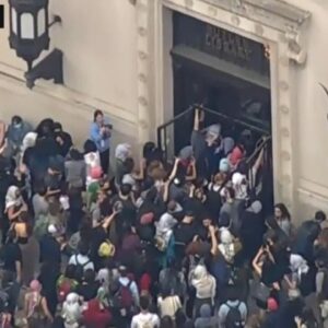 Video shows protesters taking over Columbia University library