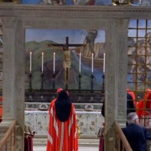 What happens during each round of voting during the conclave?