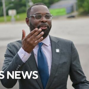 Man accused of stalking Memphis mayor, knocking on his door with taser